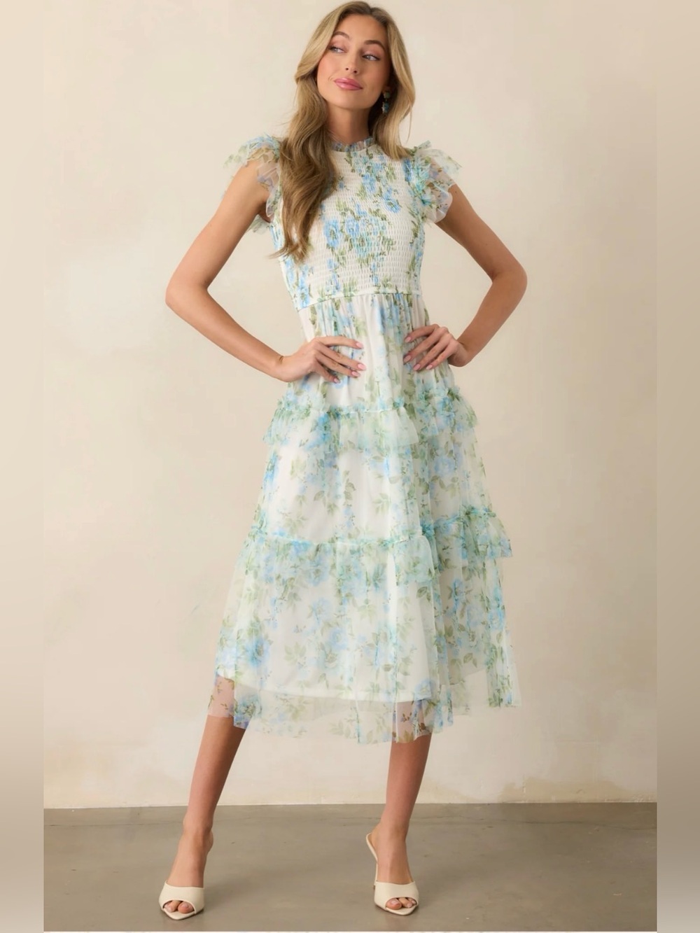 By The River Sunrise Soiree Blue Floral Flutter Sleeve Midi Dress Size Small